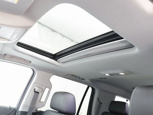 Used 2019 Chevrolet Tahoe Premier w/ Max Trailering Package image 17