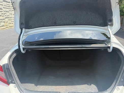 Used 2018 Honda Accord Sport image 34