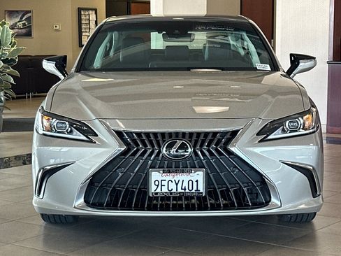 Used 2023 Lexus ES 350 w/ Premium Package FWD image 6