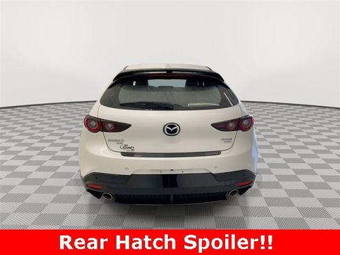 Used 2025 MAZDA MAZDA3 Hatchback w/ Appearance Package image 9