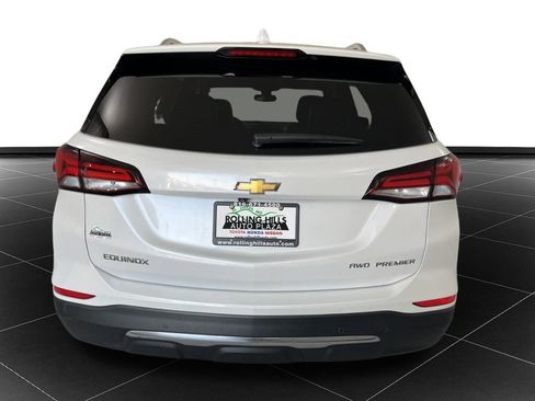 Used 2023 Chevrolet Equinox Premier AWD/4WD image 4