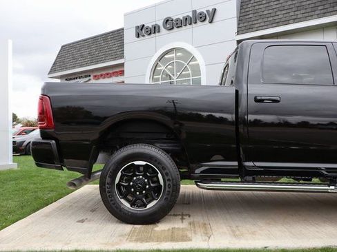 Used 2025 RAM 2500 Laramie image 43