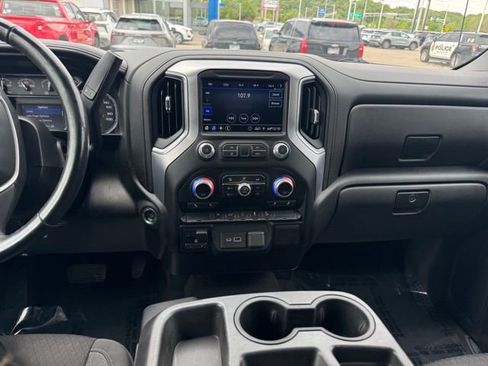 Used 2021 GMC Sierra 1500 Elevation w/ X31 Off-Road Package AWD/4WD image 2