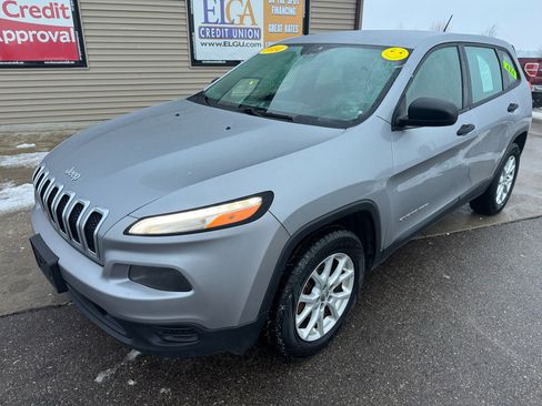 Used 2014 Jeep Cherokee Sport w/ Cold Weather Group image 1