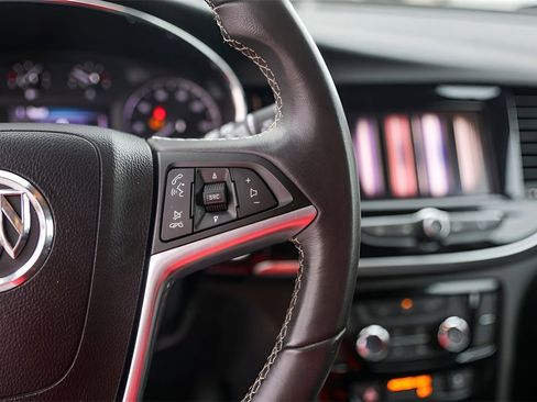 Used 2022 Buick Encore Preferred w/ Safety Package image 15