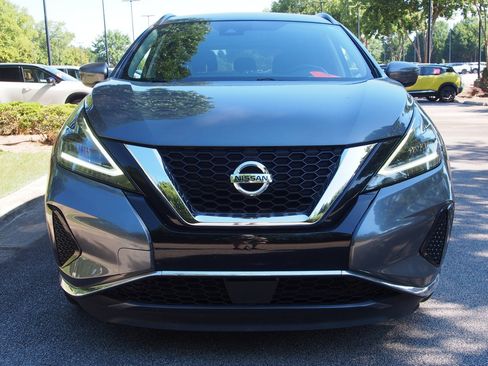 Used 2020 Nissan Murano SV FWD image 2
