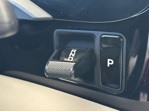 Certified 2023 Porsche Taycan 4S AWD/4WD image 21