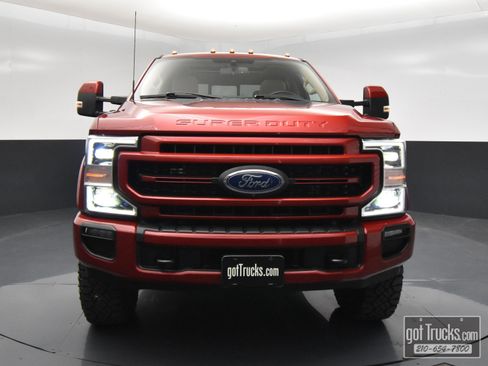 Used 2022 Ford F250 Lariat w/ Tremor Off-Road Package image 51