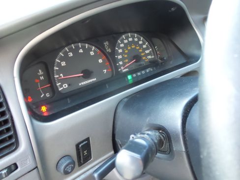 Used 2002 Toyota 4Runner SR5 AWD/4WD image 43