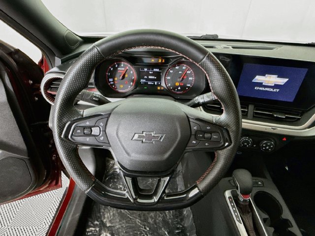 Used 2024 Chevrolet Trax RS w/ Driver Confidence Package FWD image 12