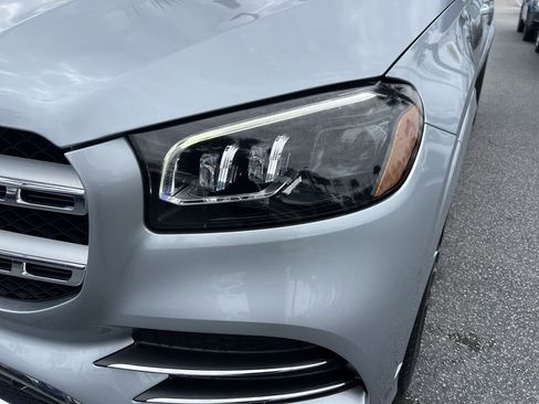 Used 2023 Mercedes-Benz GLS 450 4MATIC image 6