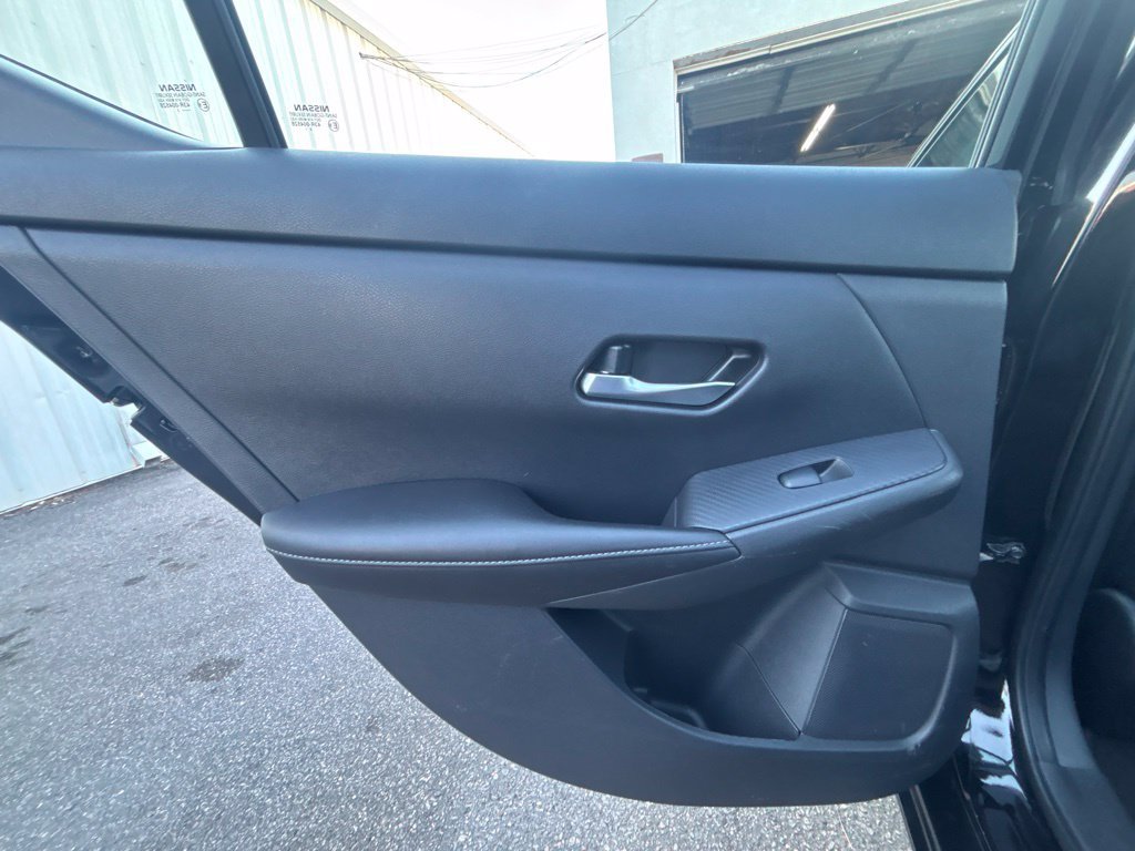 Used 2021 Nissan Sentra SV FWD image 18