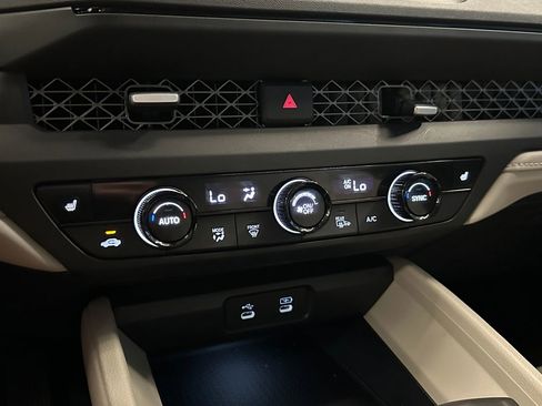 Used 2023 Honda Accord EX image 15