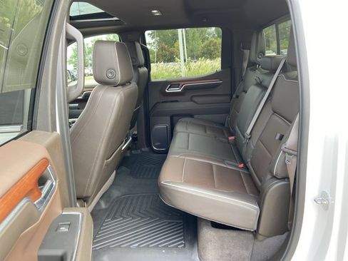 Used 2022 GMC Sierra 1500 Denali w/ Denali Reserve Package AWD/4WD image 47