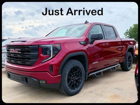Used 2023 GMC Sierra 1500 Elevation image 1