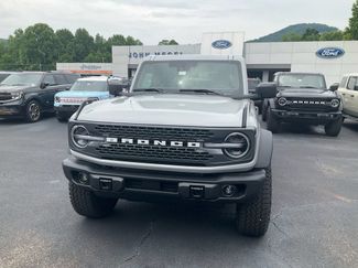 New 2026 Ford Bronco Badlands w/ Sasquatch Package AWD/4WD video 2