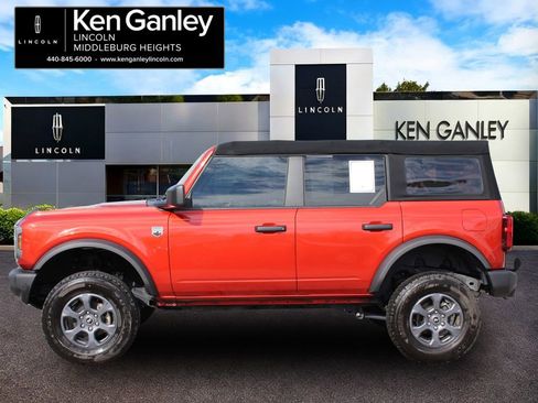 Used 2022 Ford Bronco Big Bend image 4