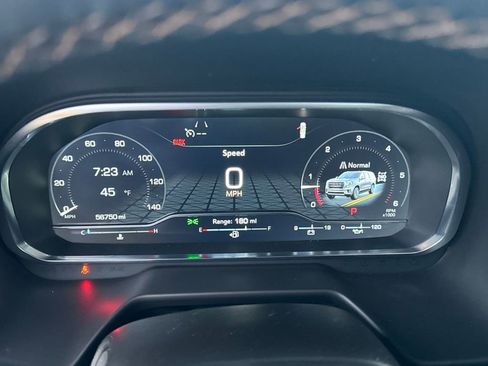 Used 2024 GMC Yukon AT4 w/ AT4 Premium Package image 22