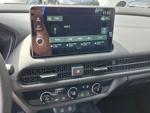 New 2026 Honda HR-V LX image 18