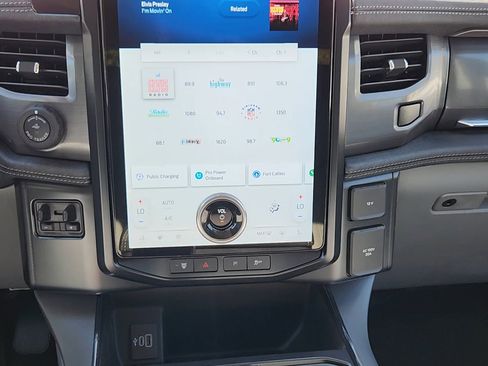 New 2025 Ford F150 Lightning Flash image 20