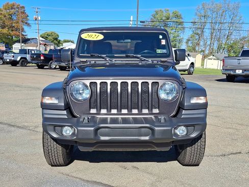 Used 2021 Jeep Wrangler Unlimited Sport image 2