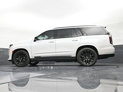 Used 2024 Cadillac Escalade Sport Platinum w/ LPO, ONYX Package RWD image 21