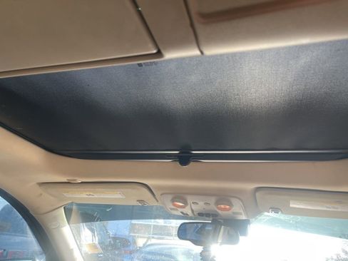 Used 2016 GMC Acadia Denali image 10