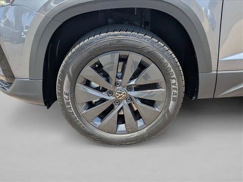 Used 2023 Volkswagen Taos S w/ Driver Assistance Package FWD image 23