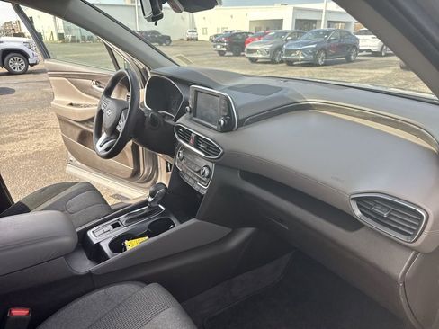 Used 2020 Hyundai Santa Fe SEL image 13