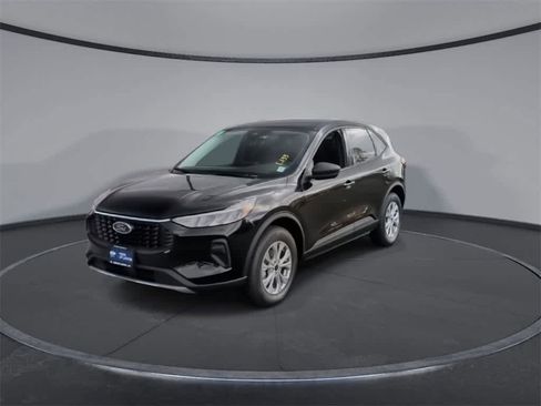 New 2025 Ford Escape Active w/ Cold Weather Package image 3