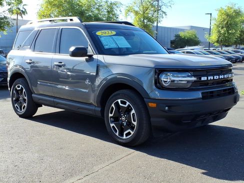 Used 2023 Ford Bronco Sport Outer Banks w/ Tech Package AWD/4WD image 7