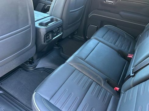 Used 2023 GMC Sierra 1500 AT4X image 15