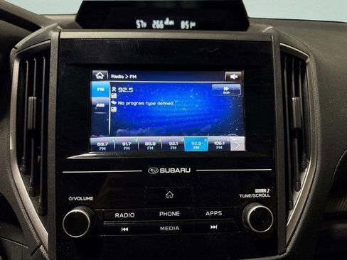 Used 2018 Subaru Crosstrek 2.0i Premium image 15