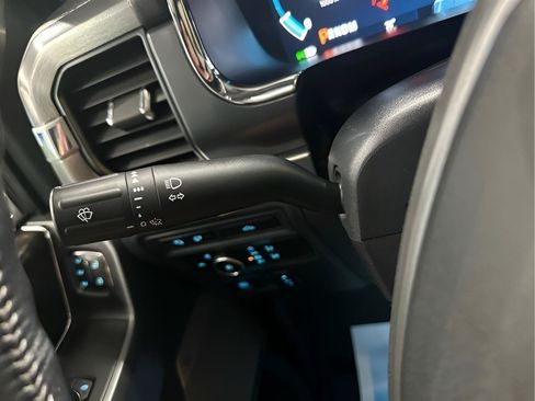 Used 2021 Ford F150 Lariat AWD/4WD image 16