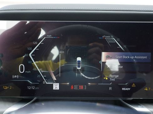 New 2024 BMW i7 xDrive60 image 11