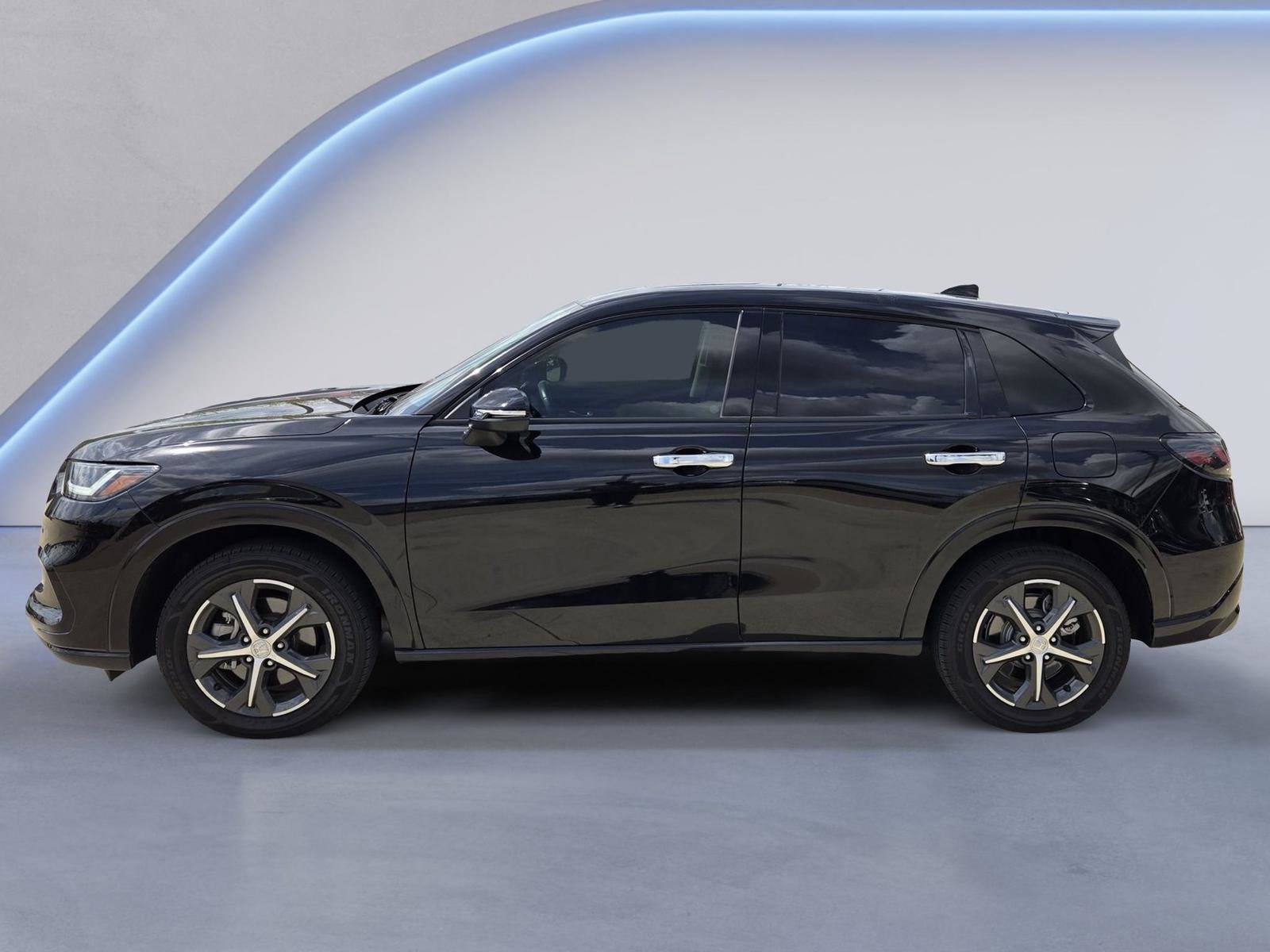 Used 2025 Honda HR-V EX-L image 5