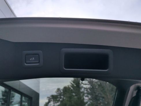 Used 2025 MAZDA CX-5 AWD 2.5 S w/ Premium Plus Pkg image 8