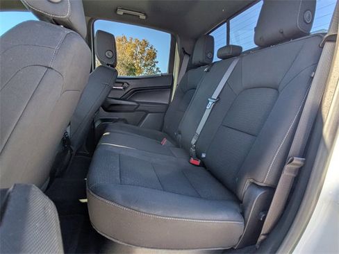 Used 2023 Chevrolet Colorado LT w/ LT Convenience Package image 15