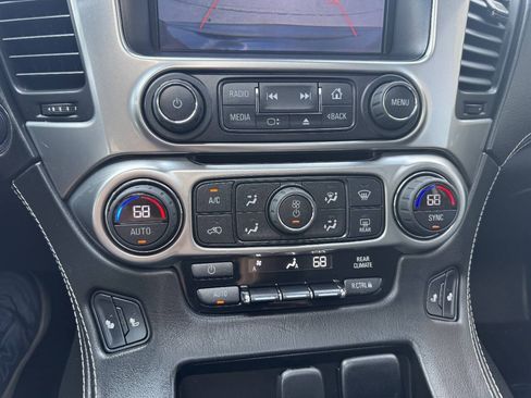 Used 2015 Chevrolet Tahoe LT AWD/4WD image 24