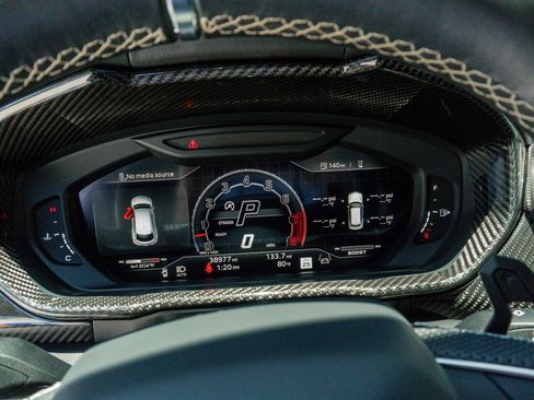 Used 2023 Lamborghini Urus S AWD/4WD image 70