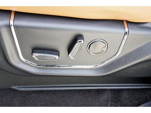 Used 2023 Ford Expedition Platinum RWD image 25