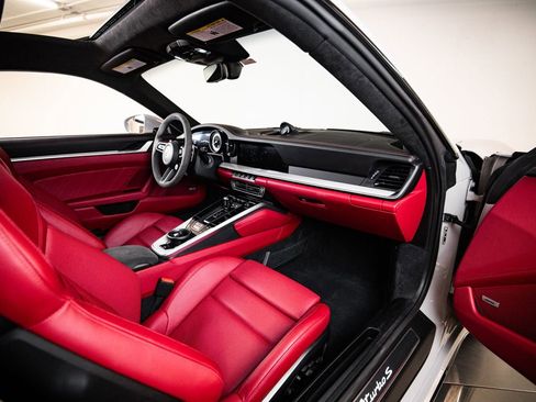 Certified 2022 Porsche 911 Turbo S AWD/4WD image 28