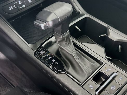 Used 2025 Kia K5 LXS image 24