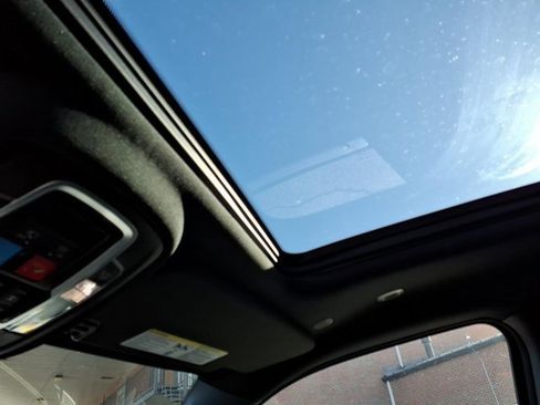 New 2026 RAM 1500 Laramie image 13