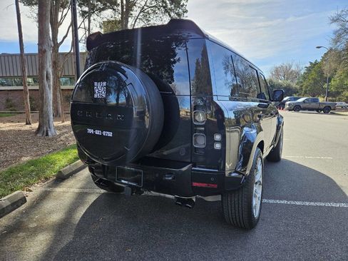 Used 2024 Land Rover Defender 110 V8 image 79