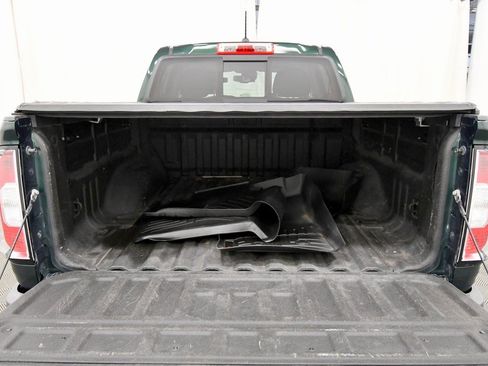 Used 2015 GMC Canyon SLT w/ Driver Alert Package image 7