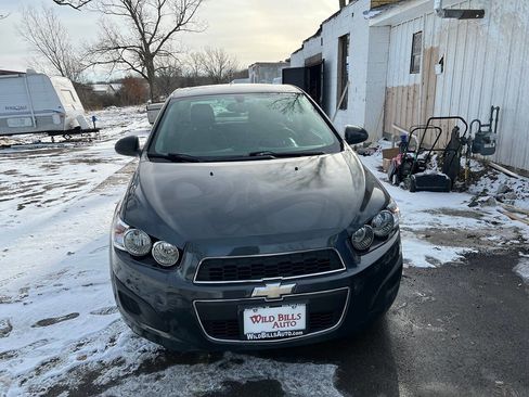 Used 2016 Chevrolet Sonic LS image 2