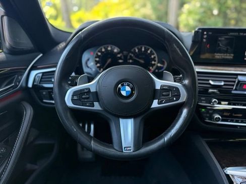 Used 2017 BMW 540i RWD image 22