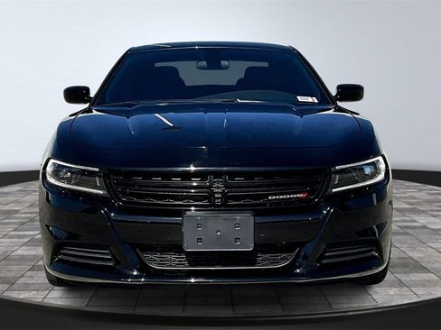 Used 2023 Dodge Charger SXT w/ Blacktop Package image 3