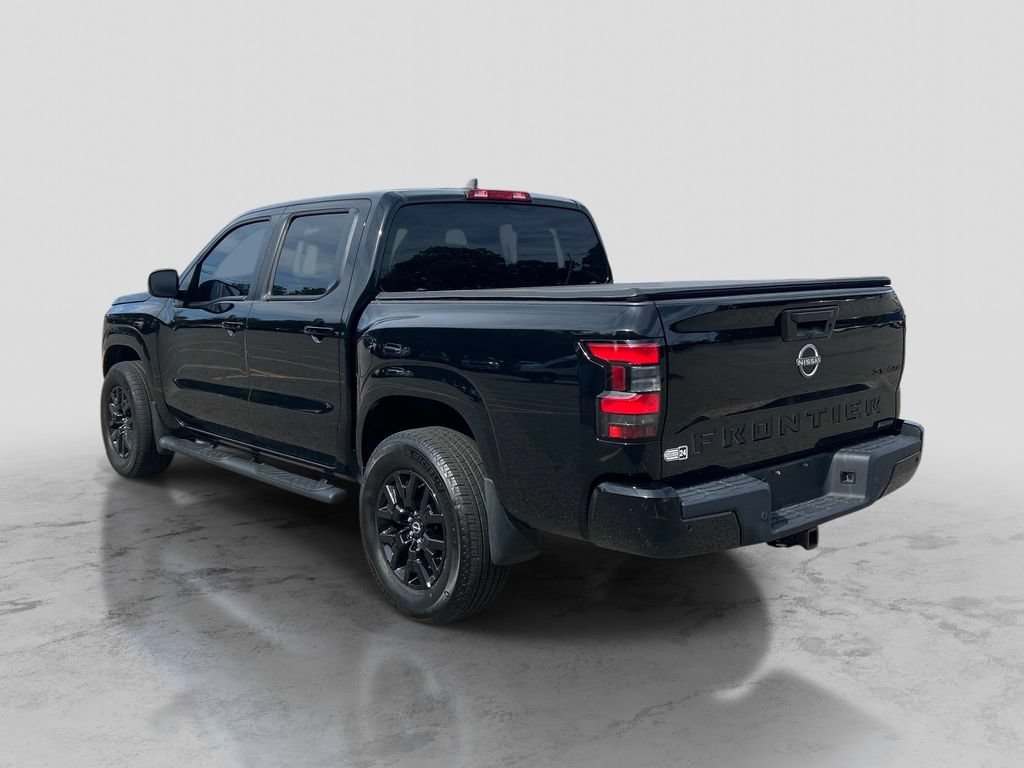 Certified 2023 Nissan Frontier SV w/ Midnight Edition Package AWD/4WD image 3